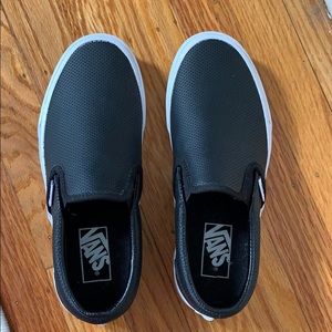 New black Vans- Size 7